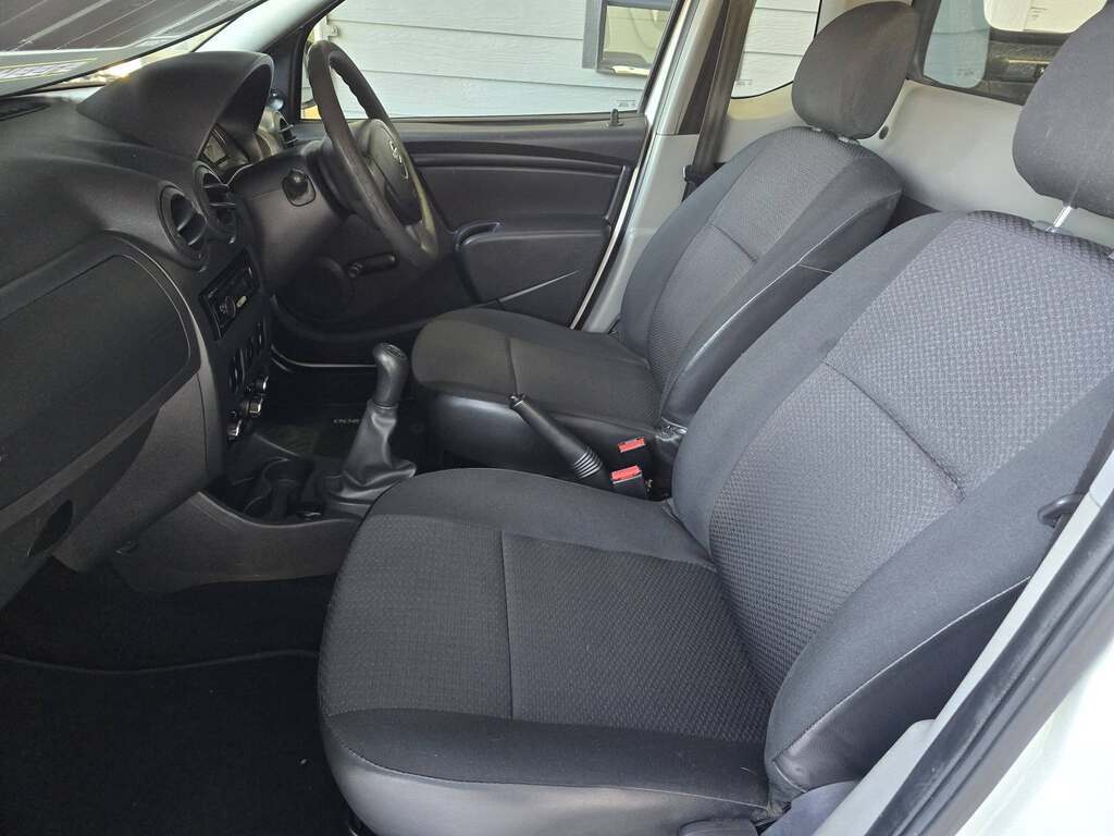 2020 NISSAN NP200 1.6  A/C SAFETY PACK P/U S/C