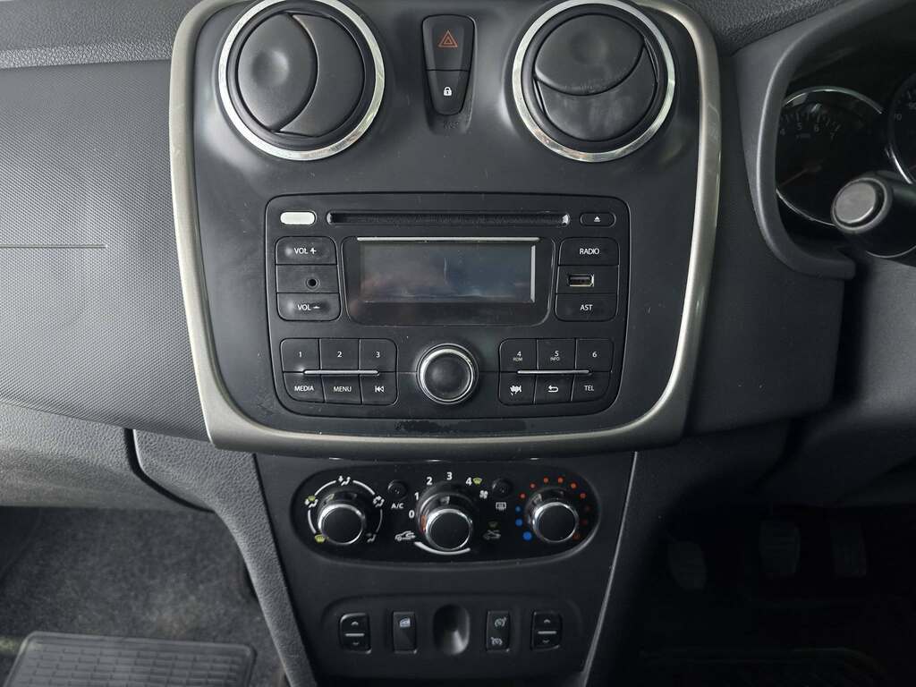 2015 RENAULT SANDERO 900 T DYNAMIQUE