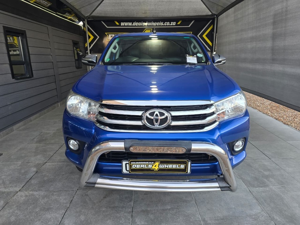 2016 TOYOTA HILUX 2.8 GD-6 RAIDER 4X4 A/T P/U D/C
