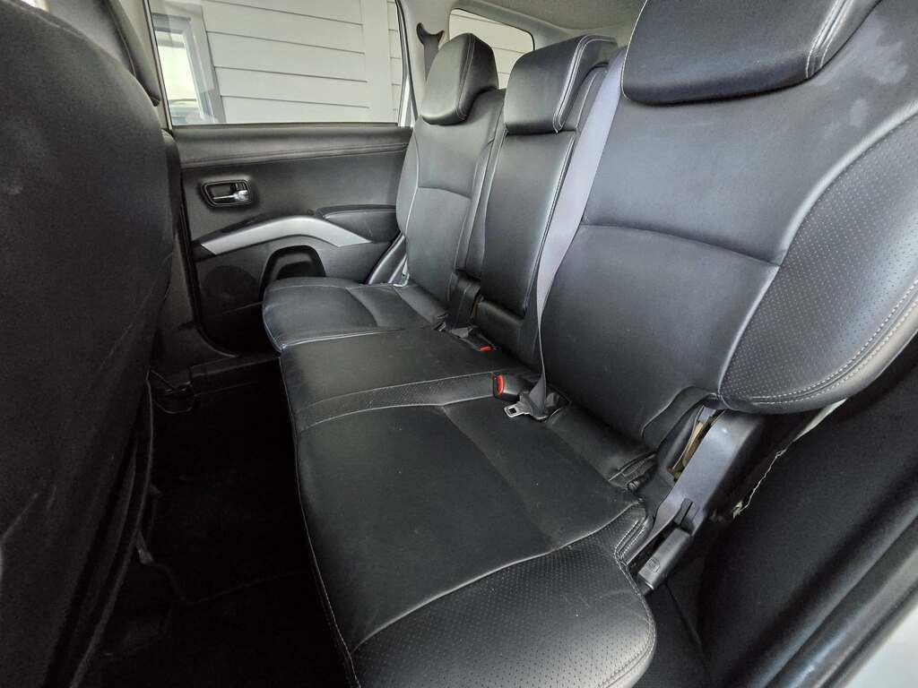 2010 MITSUBISHI OUTLANDER 2.4 GLX A/T