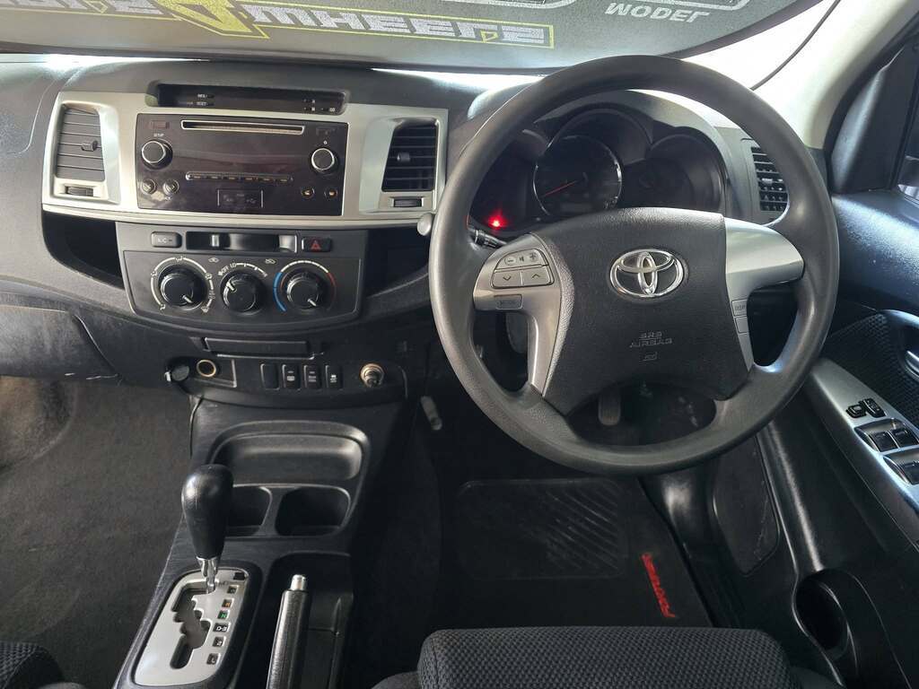 2014 TOYOTA FORTUNER 2.5D-4D RB A/T