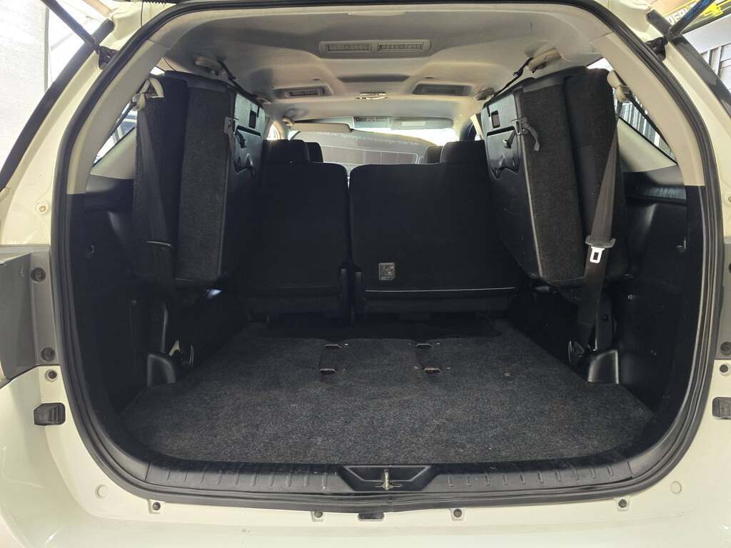 2014 TOYOTA FORTUNER 2.5D-4D RB A/T