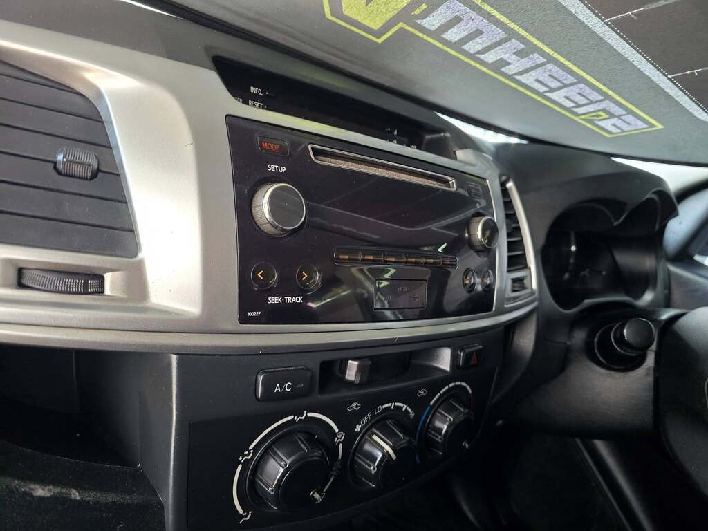 2014 TOYOTA FORTUNER 2.5D-4D RB A/T
