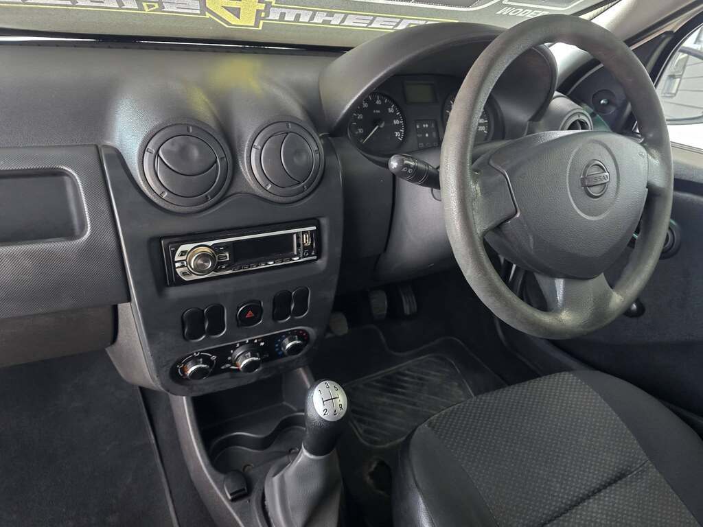 2017 NISSAN NP200 1.6  P/U S/C