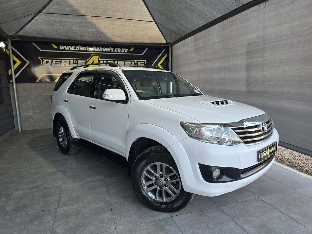 TOYOTA FORTUNER