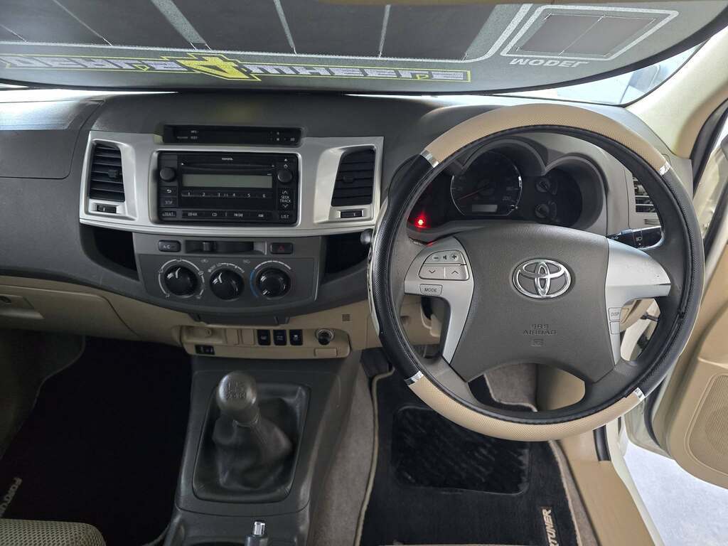 2013 TOYOTA FORTUNER 2.5D-4D RB