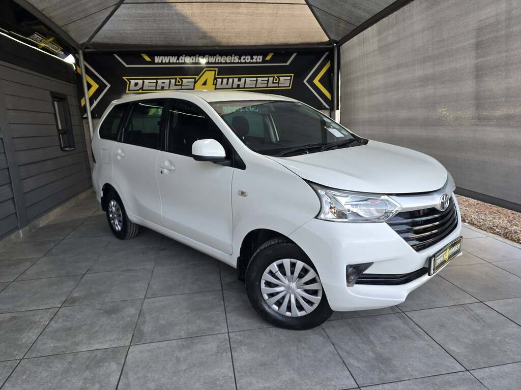 TOYOTA AVANZA