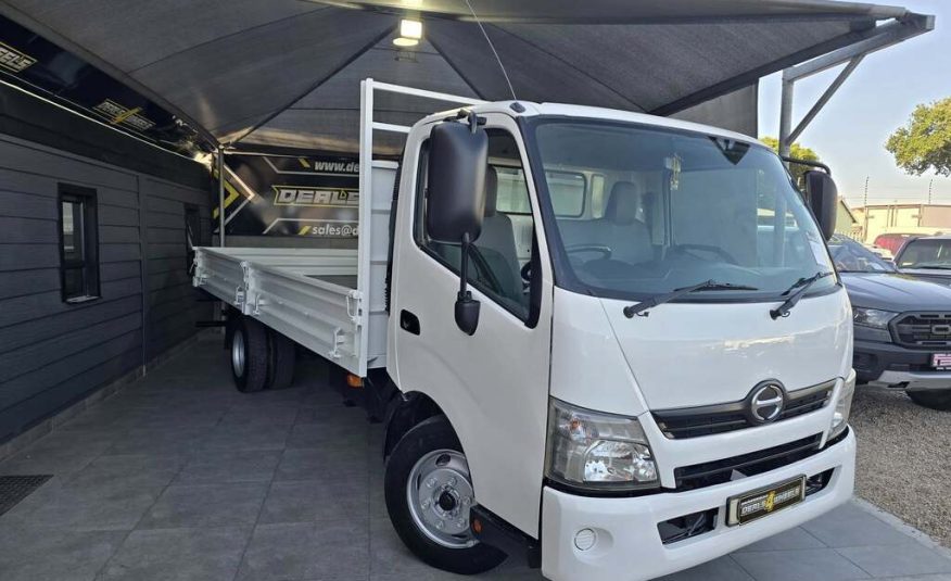 HINO 300 SERIES
