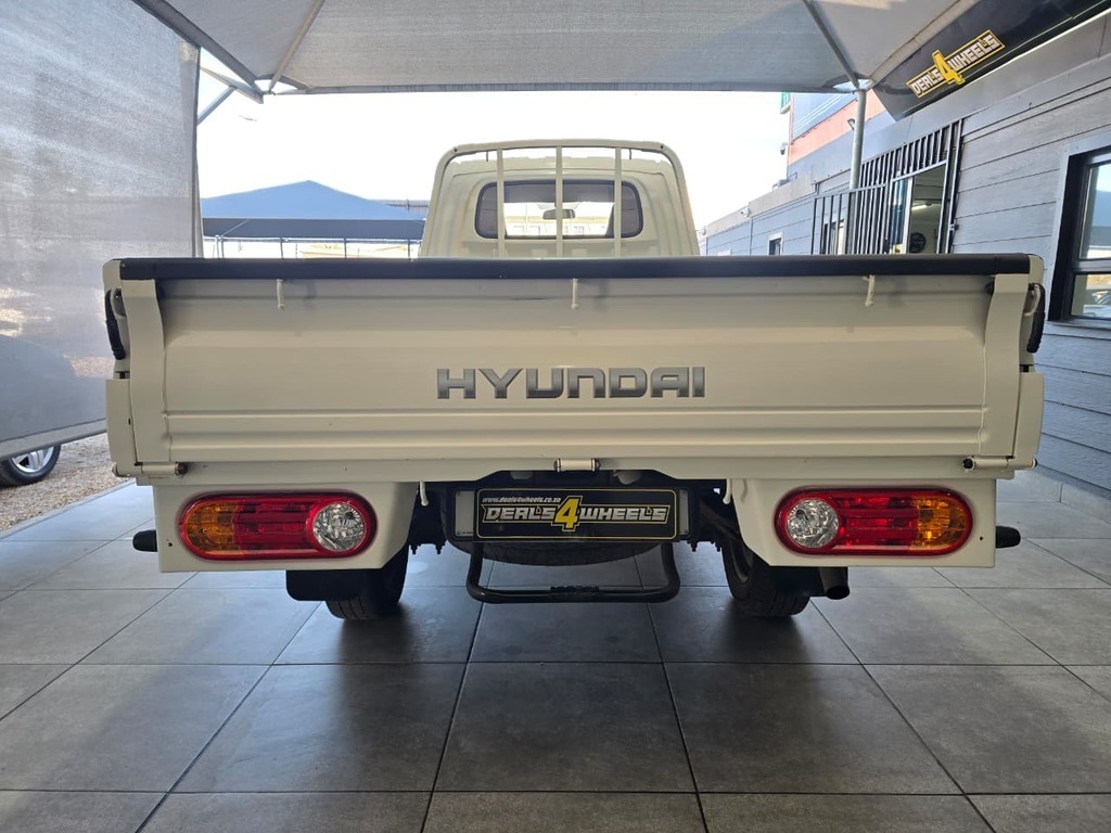 2014 HYUNDAI H100 2.6D F/C D/S