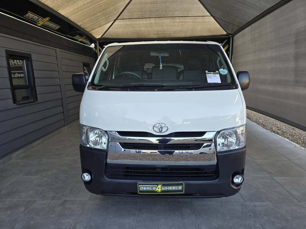 2007 TOYOTA QUANTUM 2.7 F/C P/V
