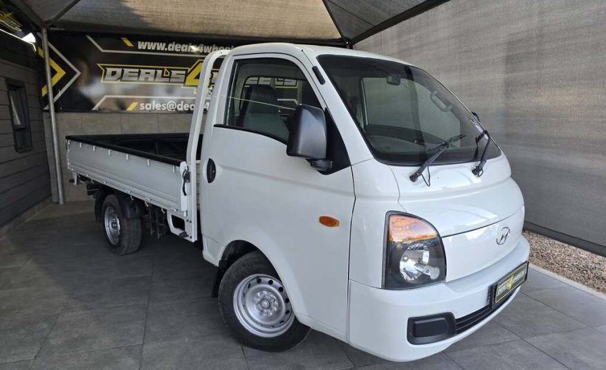 HYUNDAI H100 / BAKKIE