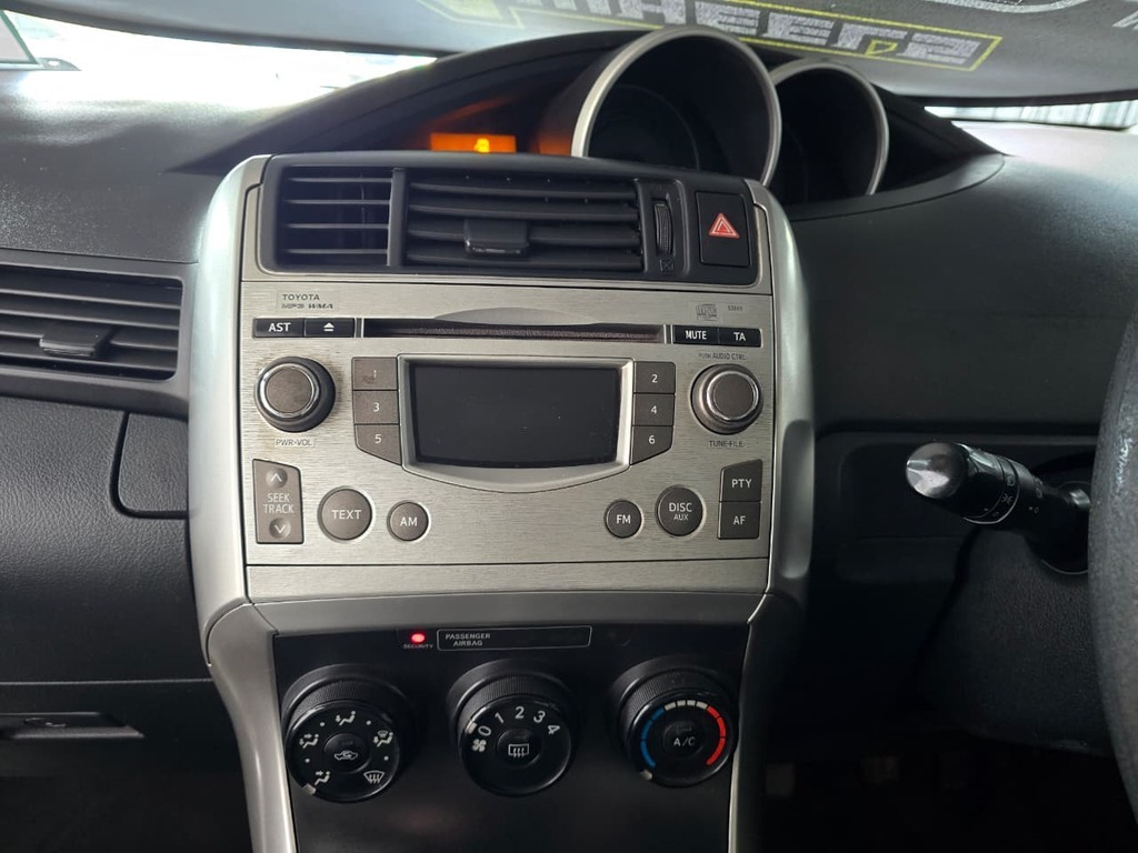 2010 TOYOTA VERSO 1.6 S