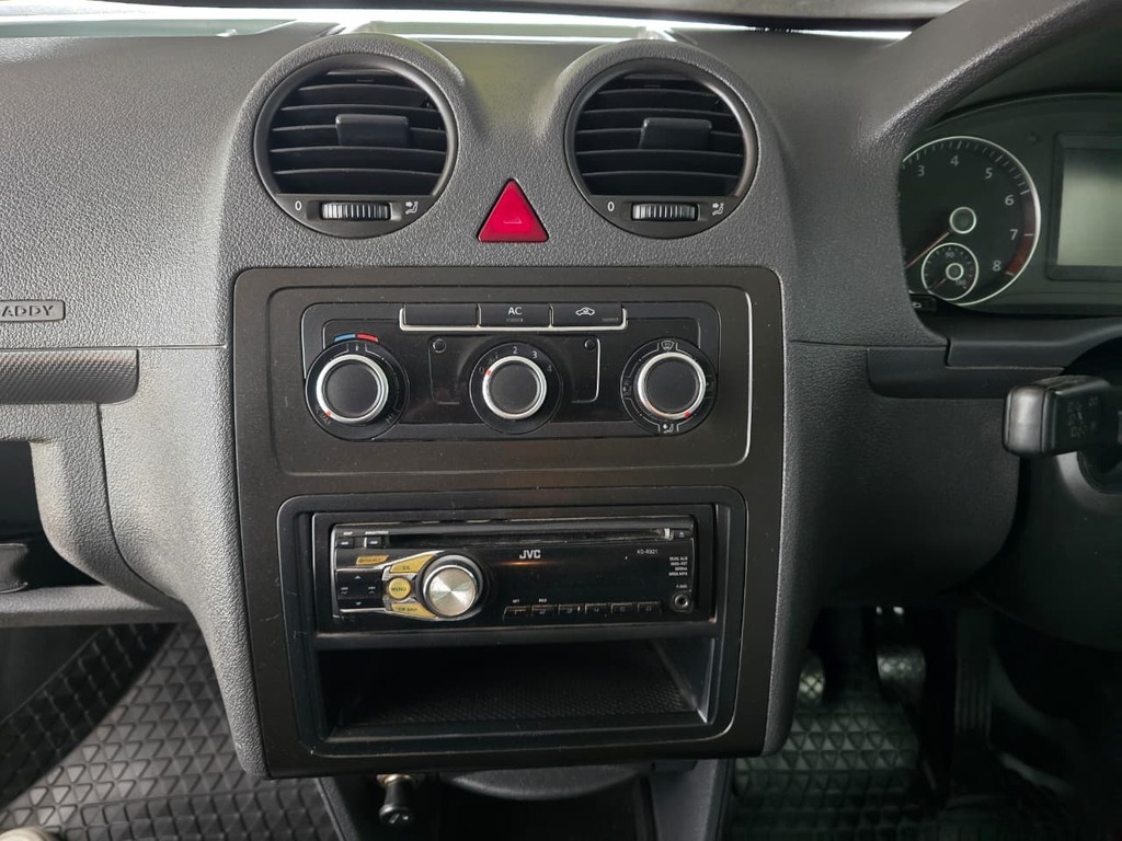 2011 VOLKSWAGEN CADDY 1.6i (75KW) F/C P/V