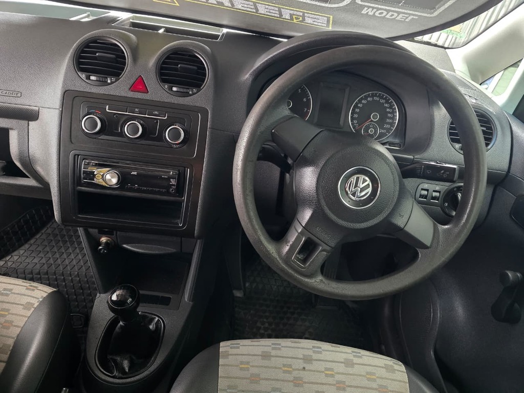 2011 VOLKSWAGEN CADDY 1.6i (75KW) F/C P/V